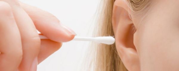耳朵大小表示什么 耳朵和寿命的关系 面相看耳朵