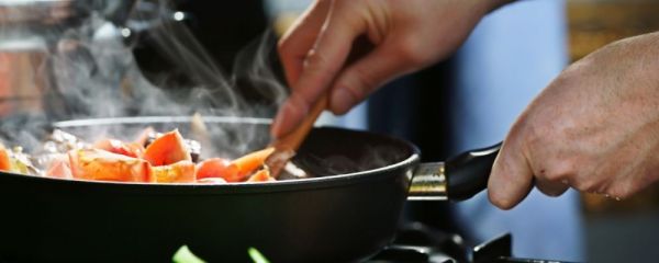 哪些食物需要沸水后吃 哪些食物有毒 饮食的禁忌