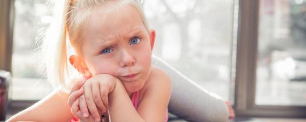 哪些食物容易引起性早熟 孩子如何预防性早熟 导致性早熟的食物有哪些