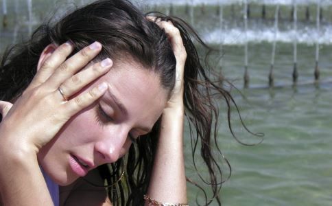 头痛是什么原因 头痛的原因有哪些 头痛怎么缓解