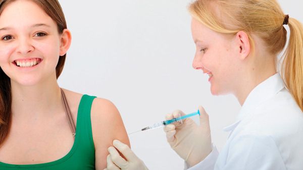 月经期能打新冠疫苗吗 月经期打新冠疫苗会出现什么症状