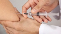 之前打的新冠疫苗保护期快到了，还要再次接种疫苗吗
