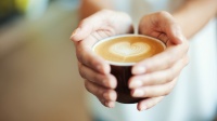 女子每天3杯咖啡被确诊骨质疏松 咖啡每天喝几杯不伤身？