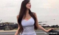 美女模特摆脱“纸片身材”, 多年健身效果显著，微胖也是一种美