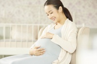 孕期必备的5种物品，让宝妈更安心，每一种的实用性很强