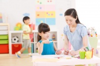 婴幼儿早期家庭教育怎么做？你可以抓以下几点