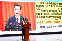 心理健康教育专家胡月教授为我校教师开展压力调节专题讲座