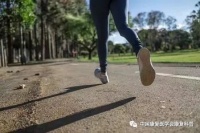 积极运动+健康饮食——幸福生活的基础