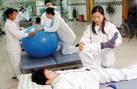 康复不只有机能训练，而是给患者再一次生活的权利！