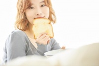 健康养生：健康的生活环境：如何减少家中的化学物质污染？