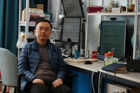 倪萍谈好友蔡磊现状哽咽落泪：他每天要用呼吸机，签署了遗体捐赠