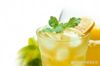 #熱點引擎計劃# 綠茶和檸...@中醫(yī)科曾海主任的動態(tài)