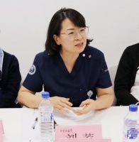 吉大一院社会公益部召开慈善医疗救助项目座谈会