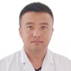 骨髓有核细胞增生活跃，G:E=3.75:1，粒系占30%，红系占...