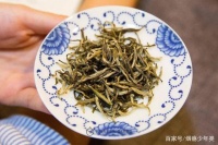 喝剩下的茶叶不要扔掉，茶叶渣还有很多的用处，生活小妙招