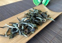 「润肺去燥，养生绝配」陈皮白茶，让你的生活更健康！