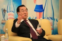 高端生活挂钩好水品质，饮水指南促进观念升级