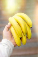 香蕉的食疗功效：从消化到心血管，一根香蕉如何点亮健康生活？