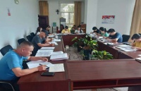 县委政法委组织全体干部职工学习健康文明生活方式六条新风