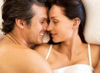 两性健康：夫妻性生活 想要获得性快感前戏不容忽视！