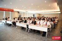 开启家居健康新纪元！大自然地板中国健康人居战略构建绿色新生活