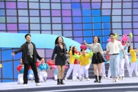 歌舞表演《健康动起来》: 用青春舞姿传递热情健康的生活理念
