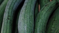 絲瓜是腎病“加速器”？醫(yī)生：不想腎臟“罷工”，這5物最好忌口