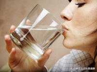 经常喝水，提高新陈代谢，享受健康的生活！