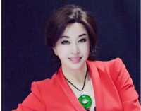 刘晓庆近照引热议：自律之路，真实生活的开挂经验！