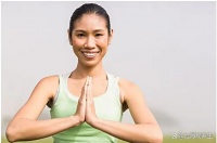 微笑瑜伽：通过微笑促进健康，接生活的挑战