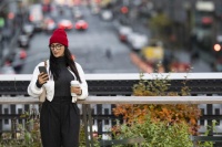 欢笑瑜伽：轻松练出健康好心情，笑对生活，迎来幸福人生