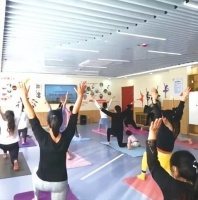 健康瑜伽进社区提高居民生活品质和身体素质