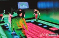 【民生经济报道之——便民生活 创业有我】欢乐踩“灯格” 感受健康消费新脉搏