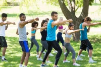 健康生活：如何理解团体运动和个人运动的差异？