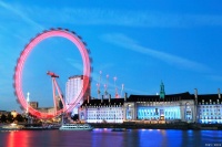 摆脱娱乐至上的困境，迎接健康的生活