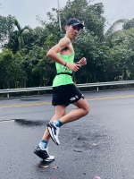 新悦活｜跑步通勤：用脚步丈量生活，在城市捕捉美好