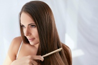 日常生活中如何正确护理头发？头发养护小技巧大揭秘！