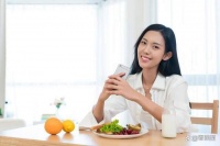 健康生活，快乐人生：养成健康习惯，远离疾病困扰