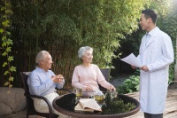 中老年人养生指南：健康生活从细节开始