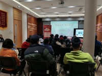 济南市体育局 健身活动 【善治解放路】健康生活 快乐健身——后坡街社区开展“智慧”健身活动