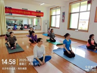 瑜伽公益课堂进社区 倡导健康减重新生活