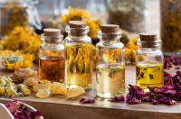 40种自制精油配方，健康生活必备