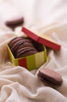 饮食调理适合食谱，晨练与泡脚的双管齐下，享受健康生活！