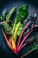 如何运用健康的饮食和生活习惯维持身心活力