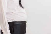 如何减掉肚子和腰部脂肪：科学、全面的健身与生活指南