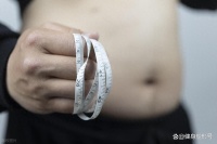 掉秤最快的方法不是饿肚子，只需坚持这4个行为
