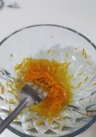 轻松制作香橙果冻（果冻做法大全，享受无限滋味）