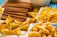 警惕！这10大最不健康的零食，正在悄悄损害你的健康，少吃点吧