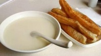常喝豆?jié){營養(yǎng)又健康，可這兩點很多人都弄錯了，白白浪費營養(yǎng)