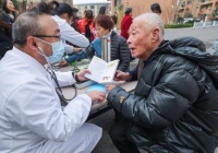 藥品說明書，要讓患者看得清讀得懂